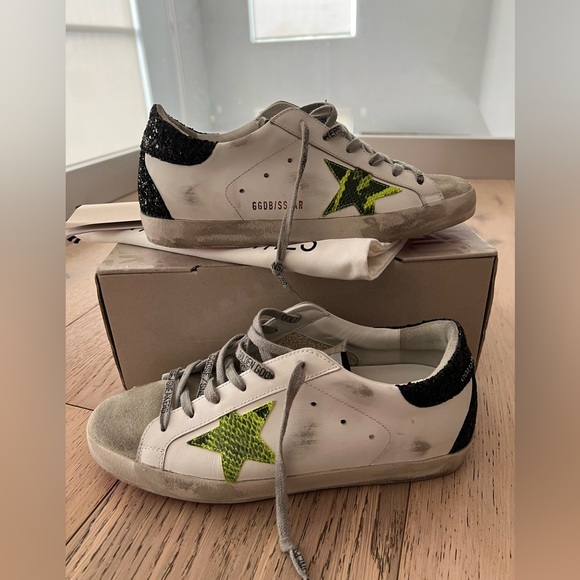 🐍SOLD🐍Golden Goose Snake Superstar with pink soles and printed GG laces 39 9 - Picture 3 of 11